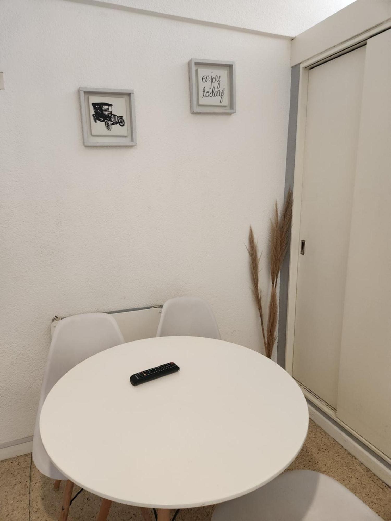 Departamento Ii En Maral 14, Colon, Zona Guemes Apartment *